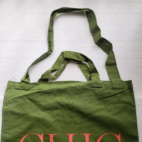 Bloomingdales Chic Happens Dual Handle Tote - Picture 3 of 6